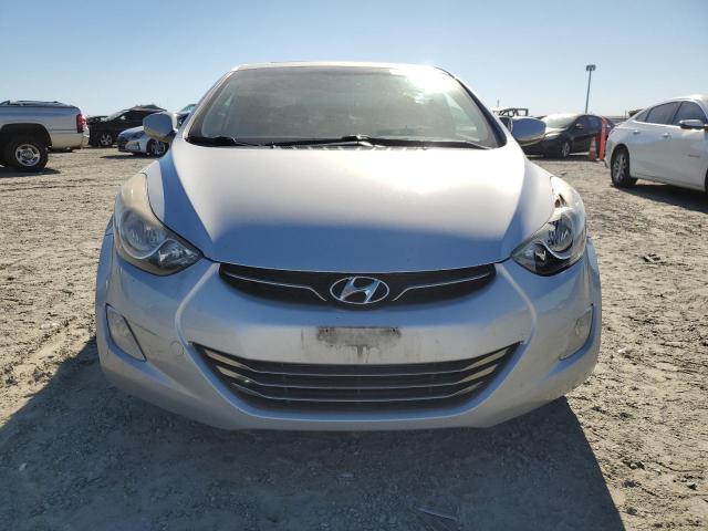 Photo 5 from auction – 2012 HYUNDAI ELANTRA GL with VIN 5NPDH4AE0CH119315
