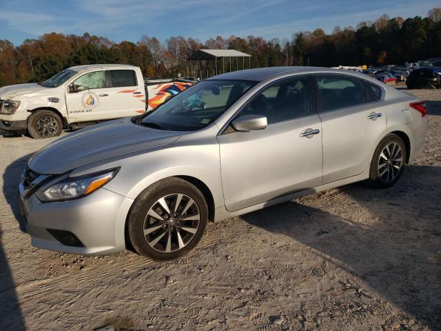 NISSAN ALTIMA 2.5 2017 with VIN 1N4AL3AP1HC285686 - Photo from auction