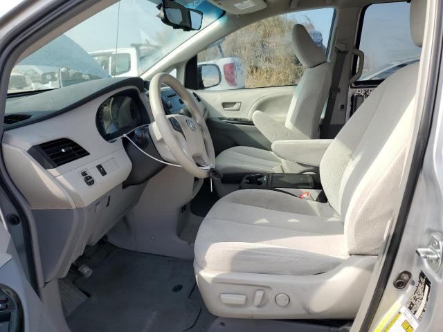 Photo 7 from auction – 2014 TOYOTA SIENNA LE with VIN 5TDKK3DCXES433306