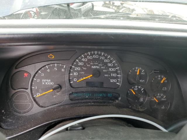 Photo 9 from auction – 2005 CHEVROLET SILVERADO with VIN 1GCEC19XX5Z299213