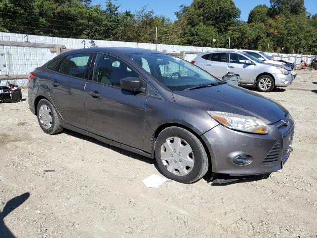 Photo 4 from auction – 2013 FORD FOCUS S with VIN 1FADP3E21DL330586