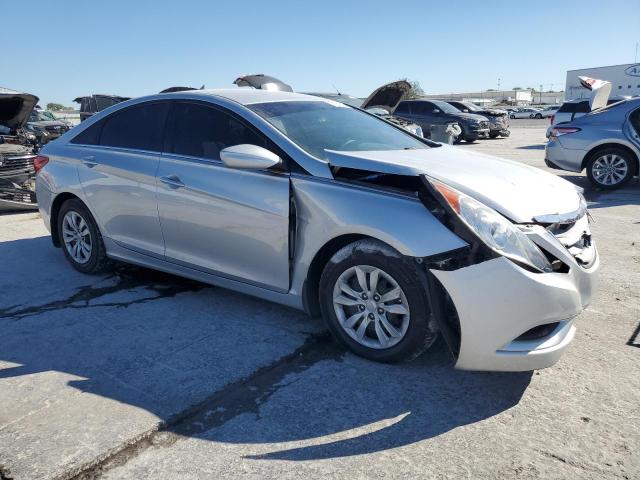 Photo 4 from auction – 2013 HYUNDAI SONATA GLS with VIN 5NPEB4AC2DH599394