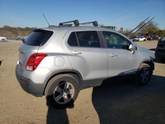 Photo 3 from auction – 2016 CHEVROLET TRAX 1LT with VIN 3GNCJPSB4GL255269