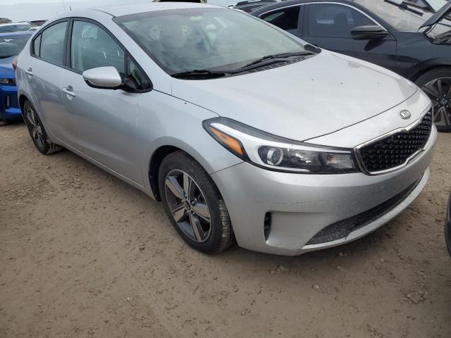 Photo 4 from auction – 2018 KIA FORTE LX with VIN 3KPFL4A72JE200553