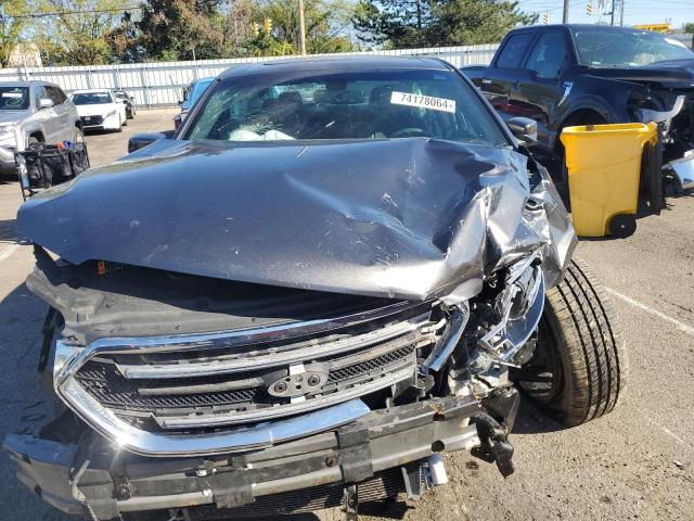 Photo 5 from auction – 2018 FORD TAURUS SEL with VIN 1FAHP2H86JG119660