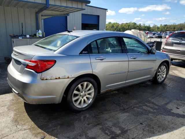 Photo 3 from auction – 2013 CHRYSLER 200 TOURIN with VIN 1C3CCBBG2DN731827