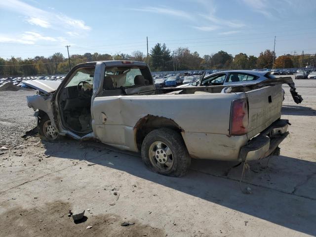 Photo 2 from auction – 2004 CHEVROLET SILVERADO with VIN 1GCEC14T04Z143703