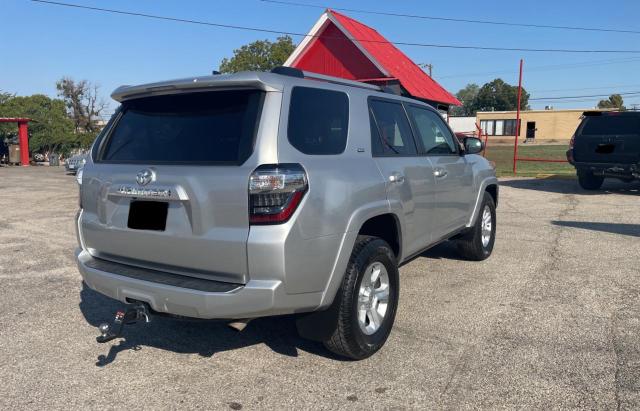 Photo 4 from auction – 2022 TOYOTA 4RUNNER SR with VIN JTEEU5JR6N5273518