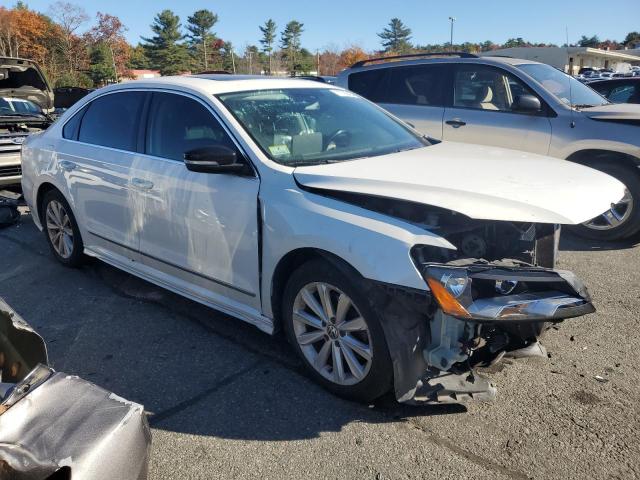 Photo 4 from auction – 2013 VOLKSWAGEN PASSAT SEL with VIN 1VWCP7A35DC076583