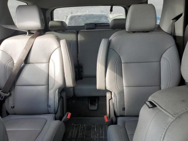 Photo 10 from auction – 2018 CHEVROLET TRAVERSE L with VIN 1GNERHKW5JJ236240