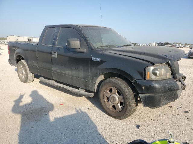 Photo 4 from auction – 2004 FORD F150 with VIN 1FTRX12WX4NC17204