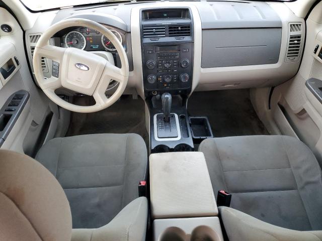 Photo 8 from auction – 2010 FORD ESCAPE XLS with VIN 1FMCU0C78AKB76368