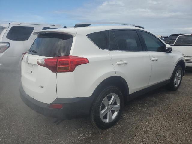 Photo 3 from auction – 2013 TOYOTA RAV4 XLE with VIN JTMWFREVXDD006047