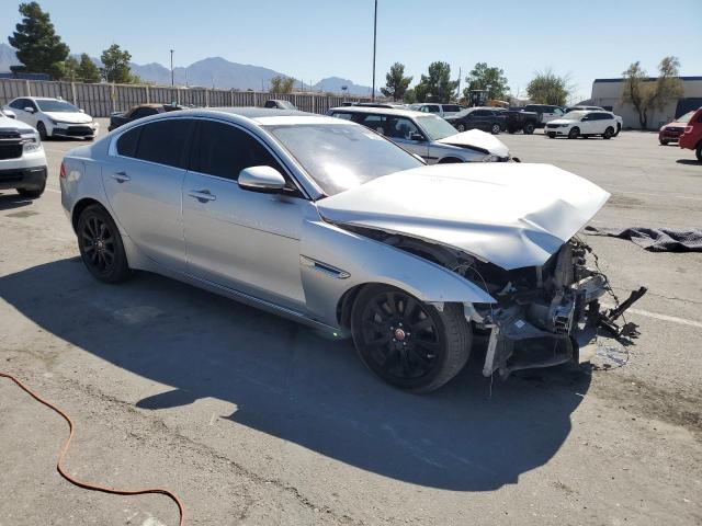 Photo 4 from auction – 2019 JAGUAR XE with VIN SAJAR4FX6KCP49670