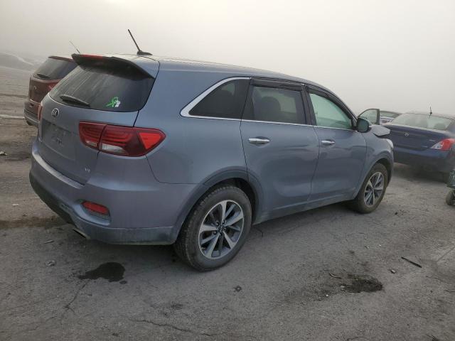 Photo 3 from auction – 2020 KIA SORENTO S with VIN 5XYPGDA53LG668188