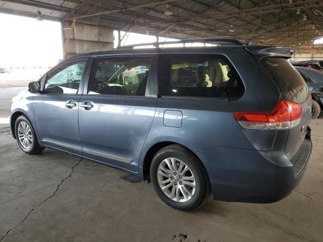 Photo 2 from auction – 2013 TOYOTA SIENNA XLE with VIN 5TDYK3DCXDS329892