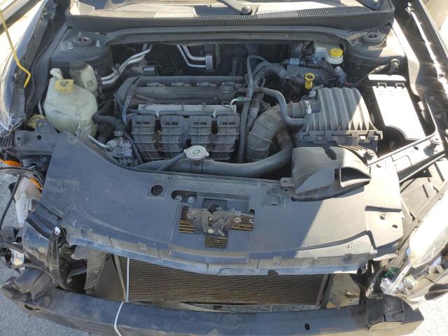 Photo 11 from auction – 2014 CHRYSLER 200 LX with VIN 1C3CCBABXEN123156