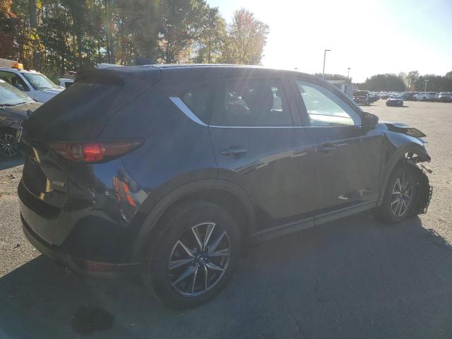 Photo 3 from auction – 2018 MAZDA CX-5 TOURI with VIN JM3KFBCM7J0463246