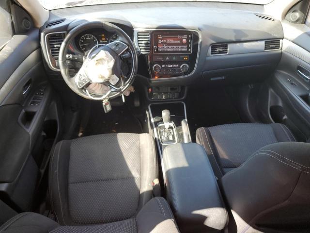 Photo 8 from auction – 2017 MITSUBISHI OUTLANDER with VIN JA4AD3A37HZ065156