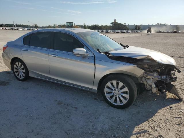 Photo 4 from auction – 2015 HONDA ACCORD EX with VIN 1HGCR2F79FA051584