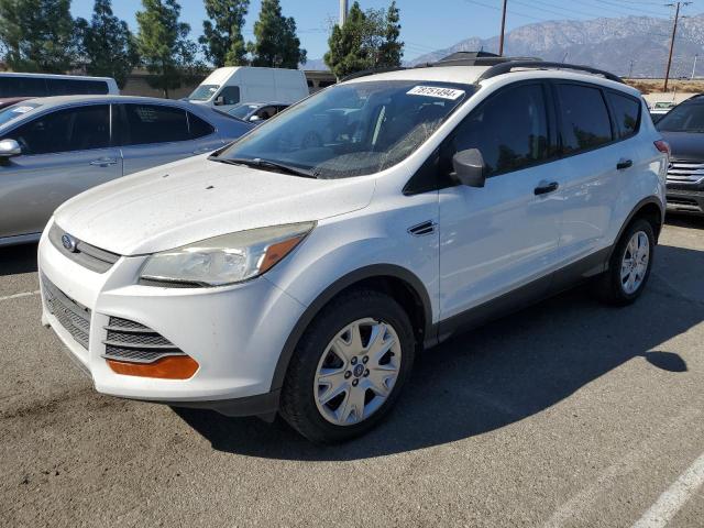 FORD ESCAPE S 2013 with VIN 1FMCU0F70DUB32496 - Photo from auction