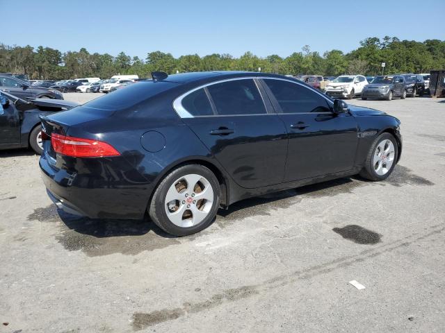 Photo 3 from auction – 2018 JAGUAR XE with VIN SAJAR4FX1JCP34265