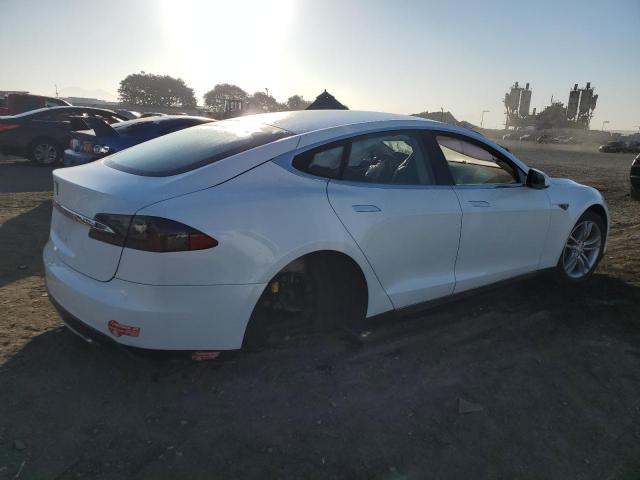 Photo 3 from auction – 2013 TESLA MODEL S with VIN 5YJSA1CN8DFP06319