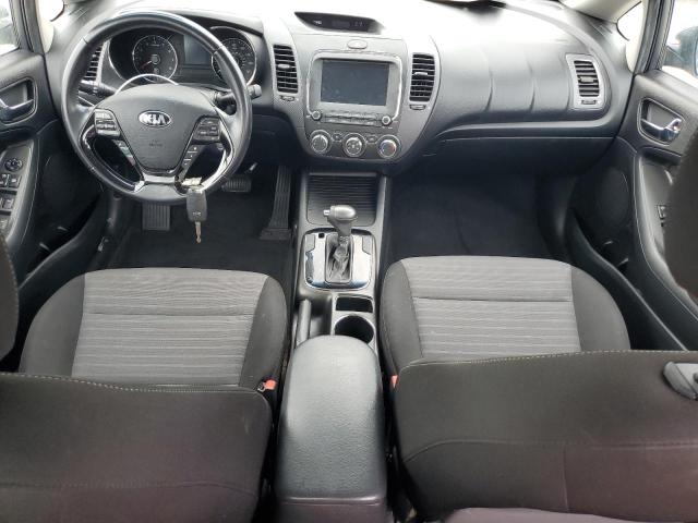 Photo 8 from auction – 2018 KIA FORTE LX with VIN 3KPFL4A70JE246883