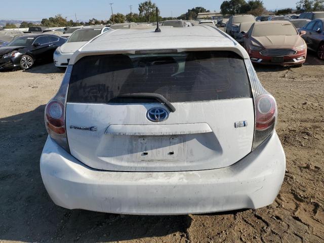 Photo 6 from auction – 2012 TOYOTA PRIUS C with VIN JTDKDTB30C1513950