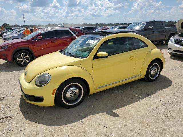 VOLKSWAGEN BEETLE 2012 with VIN 3VWJP7AT0CM637504 - Photo from auction