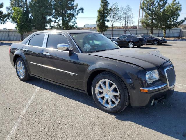 Photo 4 from auction – 2009 CHRYSLER 300C with VIN 2C3KA63T69H580897