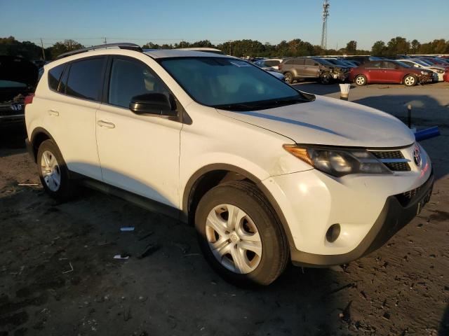 Photo 4 from auction – 2015 TOYOTA RAV4 LE with VIN JTMBFREV3FJ020617
