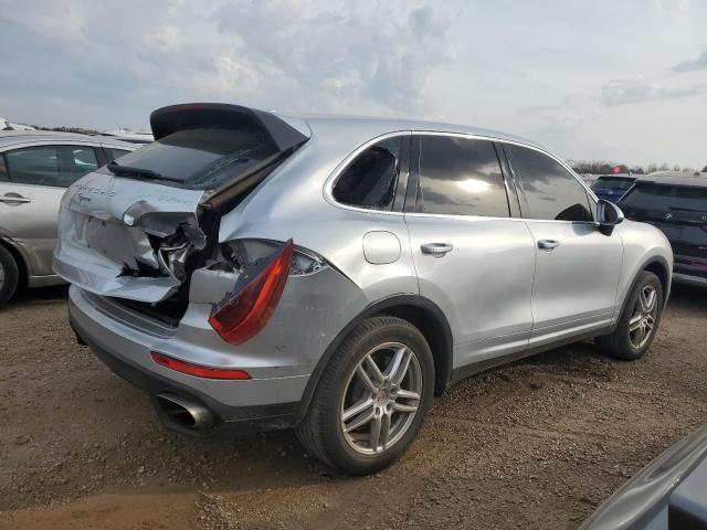 Photo 3 from auction – 2016 PORSCHE CAYENNE with VIN WP1AA2A22GLA04586