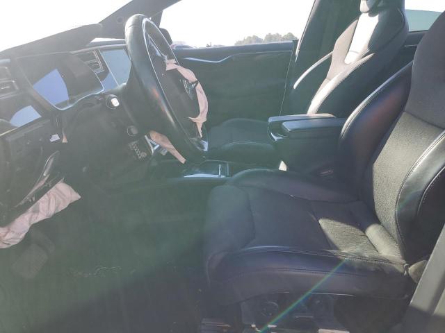 Photo 7 from auction – 2016 TESLA MODEL X with VIN 5YJXCDE24GF026328