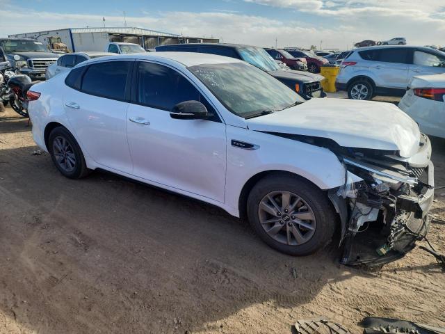 Photo 4 from auction – 2017 KIA OPTIMA LX with VIN 5XXGT4L15HG168941