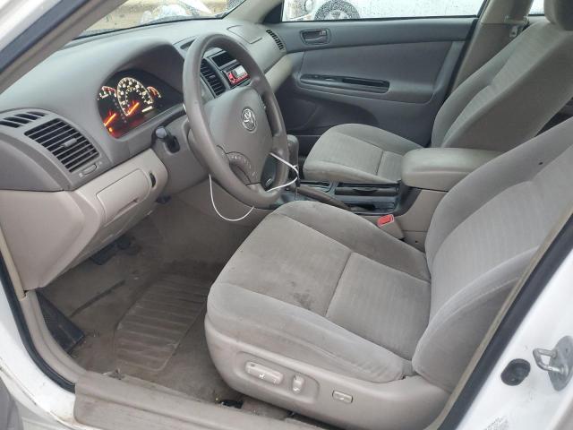Photo 7 from auction – 2005 TOYOTA CAMRY LE with VIN 4T1BE32K05U557108