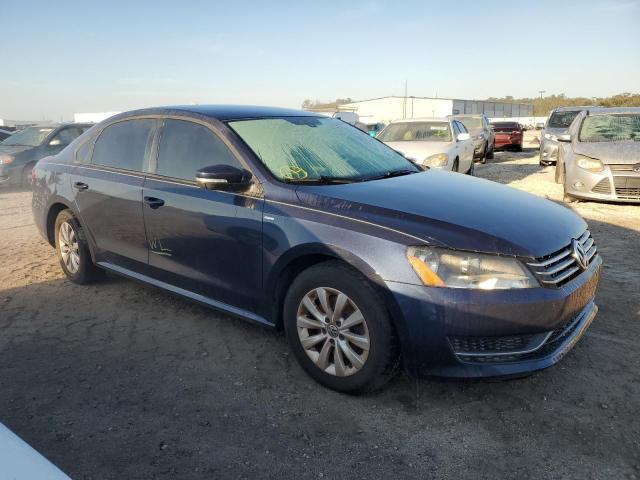 Photo 4 from auction – 2014 VOLKSWAGEN PASSAT S with VIN 1VWAS7A35EC093388
