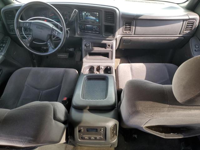 Photo 8 from auction – 2003 GMC SIERRA C15 with VIN 1GTGC13U83F159358