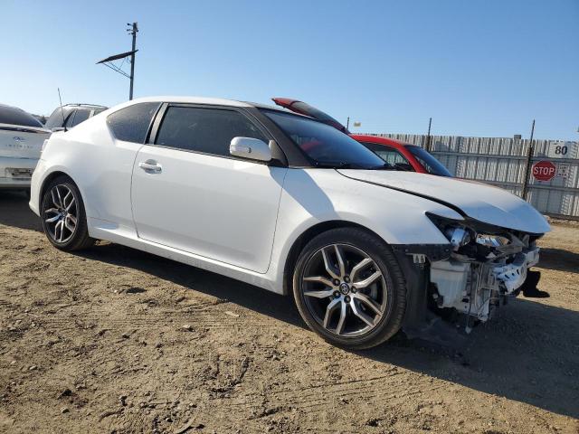 Photo 4 from auction – 2014 TOYOTA SCION TC with VIN JTKJF5C73E3086511
