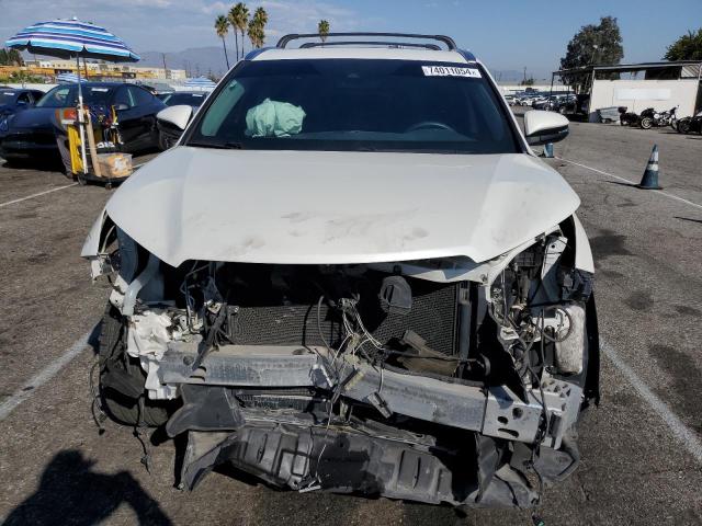Photo 5 from auction – 2017 TOYOTA HIGHLANDER with VIN 5TDKZRFH0HS525360