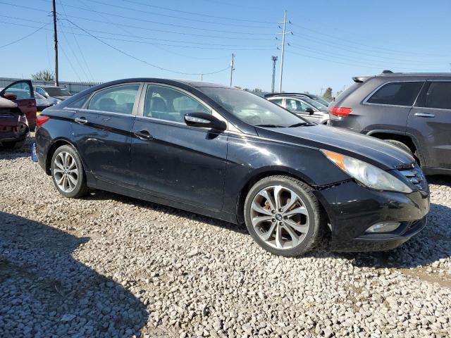 Photo 4 from auction – 2013 HYUNDAI SONATA SE with VIN 5NPEC4AB4DH645179