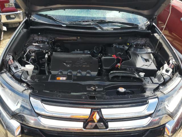 Photo 12 from auction – 2018 MITSUBISHI OUTLANDER with VIN JA4AD2A38JZ015964