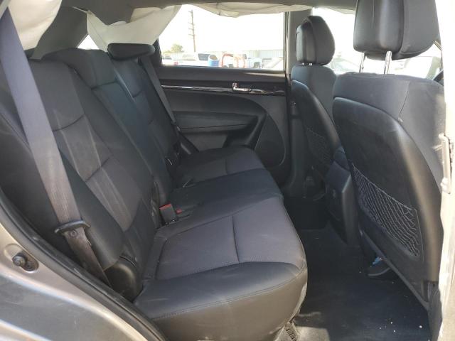 Photo 11 from auction – 2011 KIA SORENTO BA with VIN 5XYKT4A15BG157552
