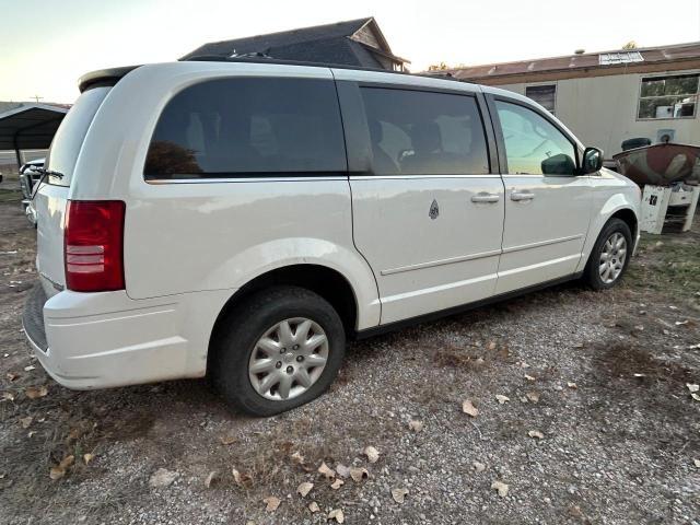 Photo 4 from auction – 2010 CHRYSLER TOWN & COU with VIN 2A4RR4DEXAR374059
