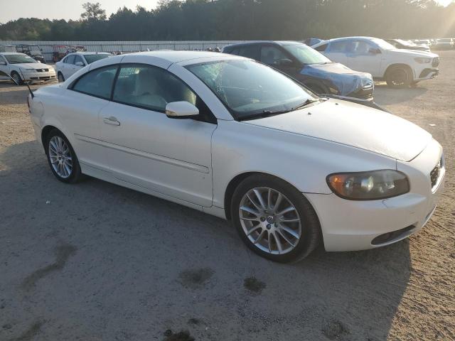 Foto 4 de la subasta – 2007 VOLVO C70 T5 con VIN YV1MC68237J024681