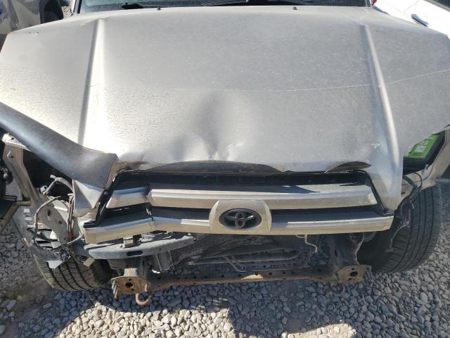 Photo 11 from auction – 2004 TOYOTA 4RUNNER SR with VIN JTEBU14R840051369