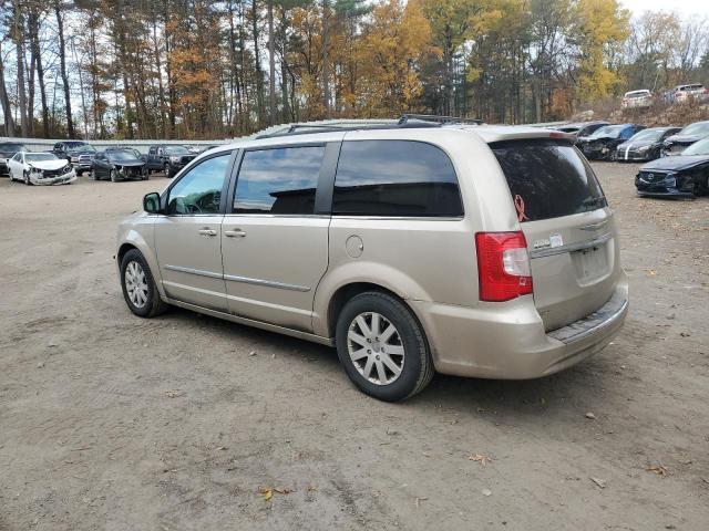 Photo 2 from auction – 2015 CHRYSLER TOWN & COU with VIN 2C4RC1BG0FR739656