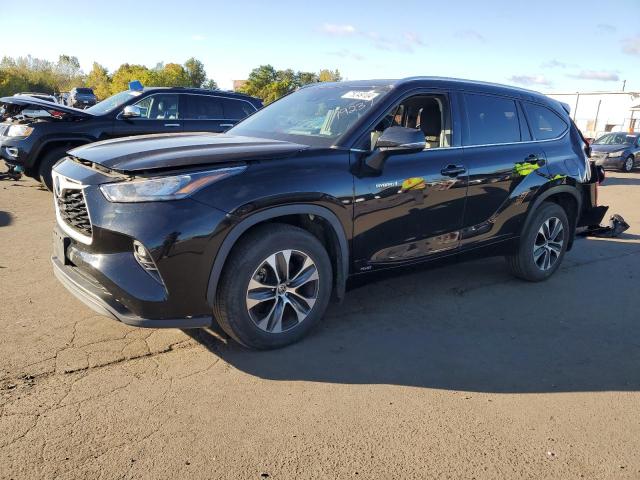 TOYOTA HIGHLANDER 2020 with VIN 5TDHBRCHXLS505502 - Photo from auction