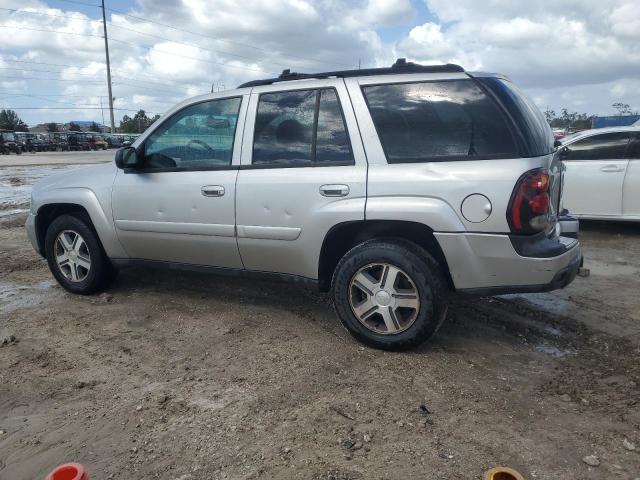 Photo 2 from auction – 2005 CHEVROLET TRAILBLAZE with VIN 1GNDT13S752381358