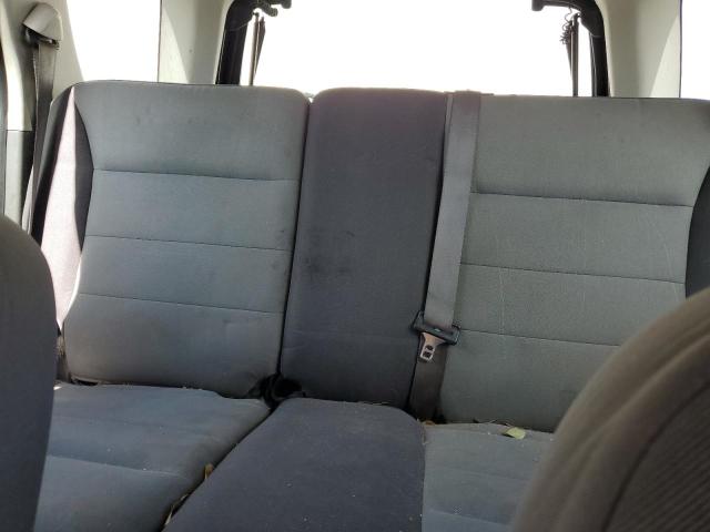 Photo 10 from auction – 2006 FORD ESCAPE XLS with VIN 1FMYU02Z66KA47528